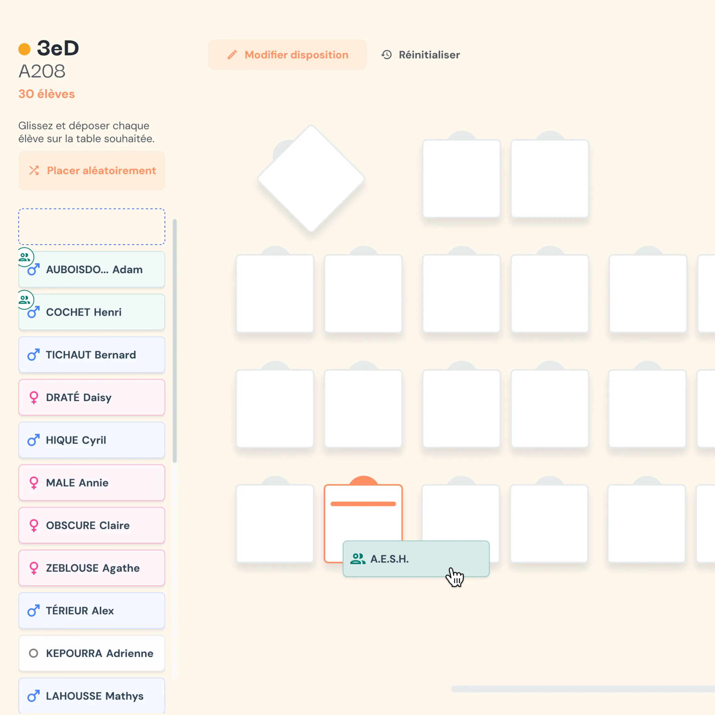 Éditeur de plan de classe : liste d’élèves à glisser-déposer sur les tables, bouton de placement automatique
